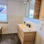 Ecocube 2 - Sonnenbalkon, Badewanne, Waschmaschine בית הארחה