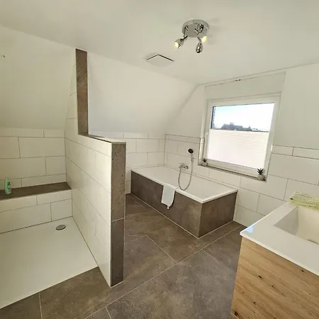 Pensjonat Ecocube 2 - Sonnenbalkon, Badewanne, Waschmaschine